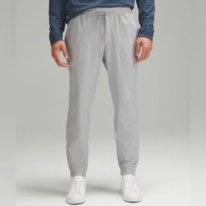 Lululemon ABC Shorter Men's Silver Drop Gray Jogger Pants Size L
